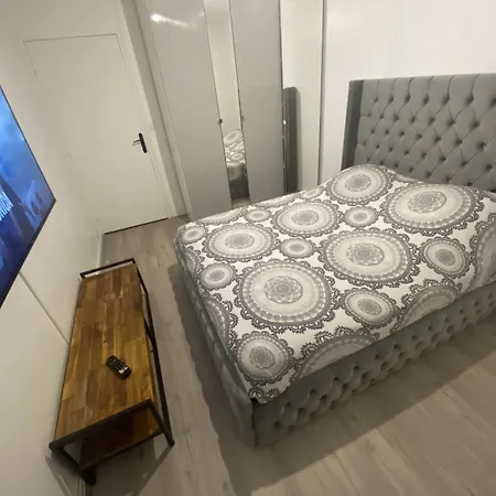 Dans Duplex - 12